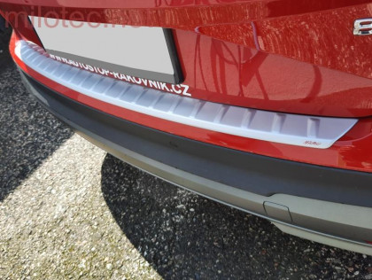 Práh pátých dveří s výstupky, stříbrný matný, Škoda Enyaq 2020-