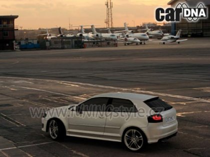 Zadní světla CARDNA Audi A3 8P 03-09 černá/kouřová