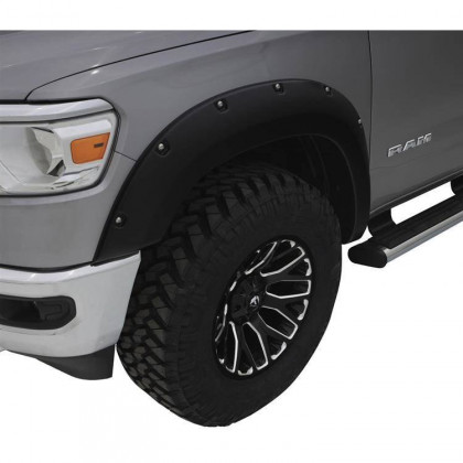 Front and rear fender flares Bushwacker Pocket Style