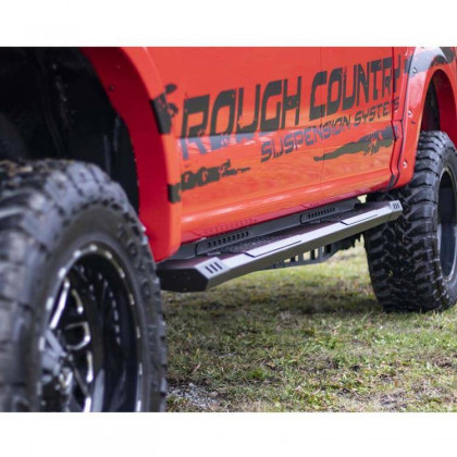 Running boards Rough Country HD2 SuperCrew Cab