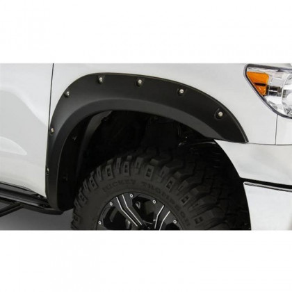 Front and rear fender flares Bushwacker Pocket Style