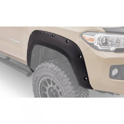 Front and rear fender flares Bushwacker Pocket Style