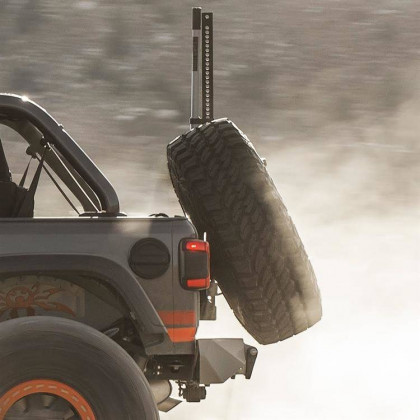 Adjustable pivot tire carrier Smittybilt