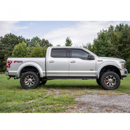 Front and rear fender flares Rough Country SF1