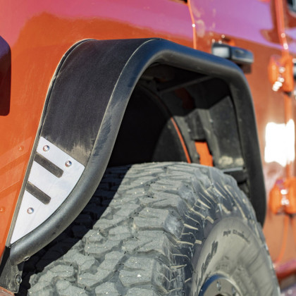 Rear fender flares Smittybilt Apollo