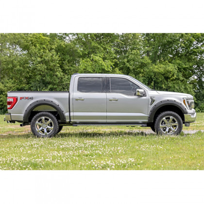 Front and rear fender flares Rough Country E-series