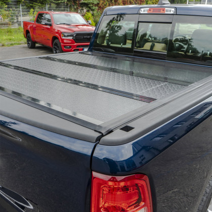 Hard tri-fold bed cover low profile OFD 5'