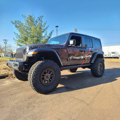 Suspension kit Clayton Off Road Overland+ 392 Lift 2,5"