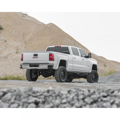 Front and rear fender flares Rough Country Pocket