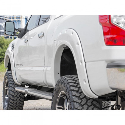 Front and rear fender flares Rough Country Pocket