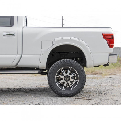 Front and rear fender flares Rough Country Pocket