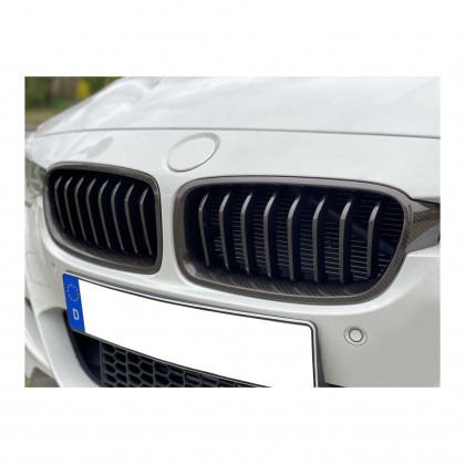 Maska - ledvinky BMW 3 (F30/F31) 2011-2019  - Carbon Look 
