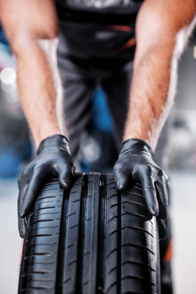 Nitrilové rukavice GoGrip černé vel. M, 50 ks