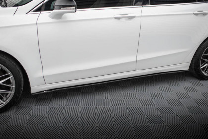 Prahové lišty Street pro Ford Mondeo Sport Mk5 Facelift / Fusion Sport Mk2 Facelift černé