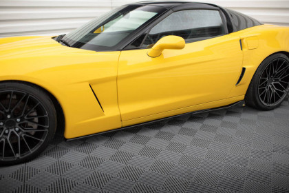 Prahové lišty Chevrolet Corvette C6 černý lesklý plast