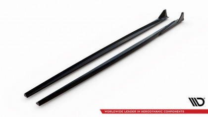Prahové lišty V.3 CSL Look BMW 1 M-Pack / M140i F20 Facelift černý lesklý plast