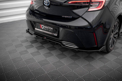 Spoiler zadního nárazniku Toyota Corolla Hatchback Mk12 černý lesklý plast