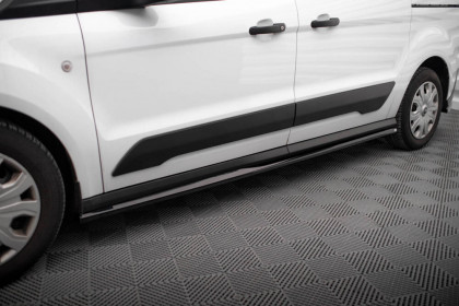 Prahové lišty Ford Transit Connect Mk2 Facelift černý lesklý plast