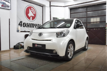 Prahové lišty Toyota IQ černý lesklý plast