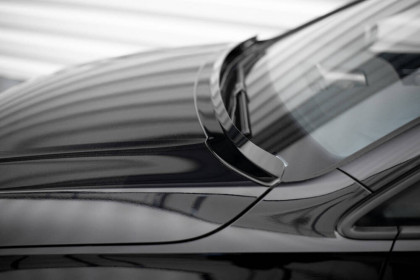 Prodloužení kapoty Volkswagen Golf Mk8 černý lesklý plast