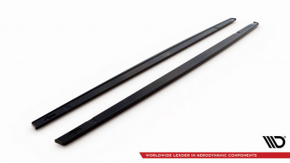 Prahové lišty Volkswagen Golf GTI / GTI Clubsport / R-Line Mk8 černý lesklý plast