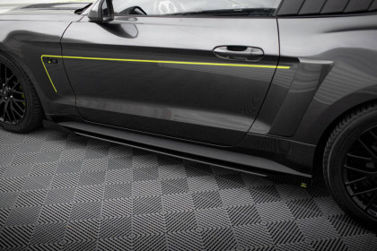 Prahové lišty Street pro + flaps Ford Mustang GT Mk6 černé