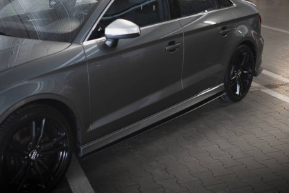 Prahové lišty Street pro Audi S3 / A3 S-Line Sedan 8V černé
