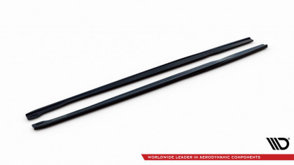 Prahové lišty V.2 Audi RS7 C7 Facelift černý lesklý plast