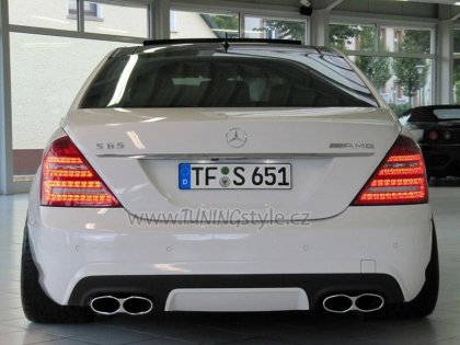 Sportovní koncovka výfuku Mercedes-Benz AMG look E65