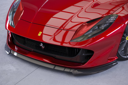 Spoiler pod přední nárazník CSR CUP pro Ferrari 812 Superfast / GTS - černá struktura