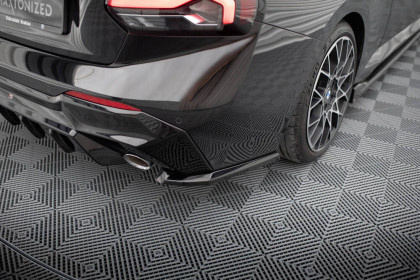 Splittery zadní boční V.3 BMW 2 G42 černý lesklý plast
