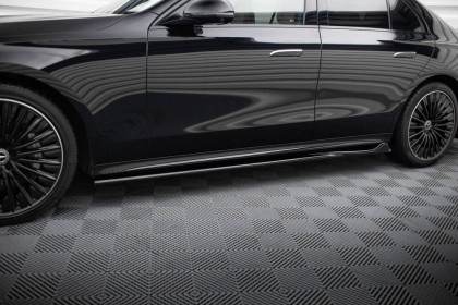 Prahové lišty Mercedes-Benz E AMG-Line W214 černý lesklý plast