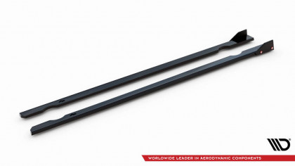Prahové lišty V.3 + flaps Volkswagen Golf R Mk7 černý lesklý plast