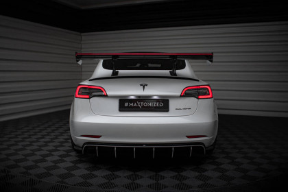 Zadní spoiler křídlo + LED Tesla Model 3 carbon