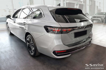 Nerezová ochranná lišta zadního nárazníku Volkswagen Passat B9 Kombi - černá