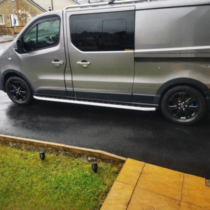 Plastové lemy blatníků pro RENAULT Trafic X82 2014-2018 LWB s TÜV