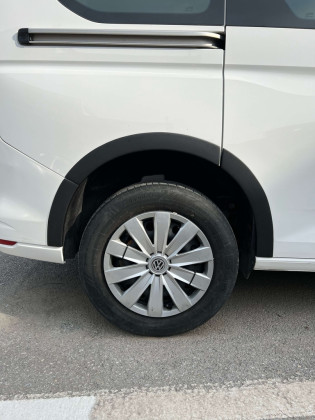 Plastové lemy blatníků pro VOLKSWAGEN Caddy MK5 2021+ s TÜV