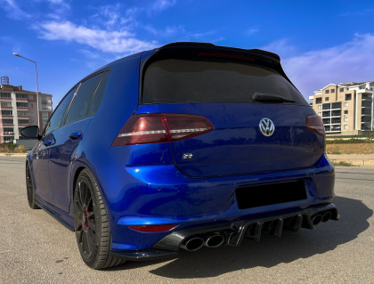 Difuzor zadního nárazníku pro VOLKSWAGEN Transporter T6 / T6.1 2015-2021