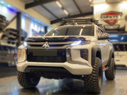 Plastové lemy blatníků pro MITSUBISHI L200 Triton Series 6 2019+ s TÜV