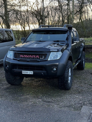 Plastové lemy blatníků pro NISSAN Navara D40 2010-2014 s TÜV
