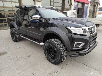 Plastové lemy blatníků pro NISSAN Navara NP300 (D23) 2017-2021 s TÜV
