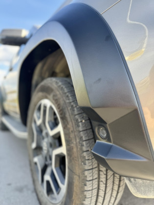 Plastové lemy blatníků pro VOLKSWAGEN Amarok MK2 2022+ s TÜV