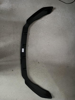 Spoiler pod přední nárazník pro  ŠKODA Octavia RS MK3 2013-2016 s TÜV
