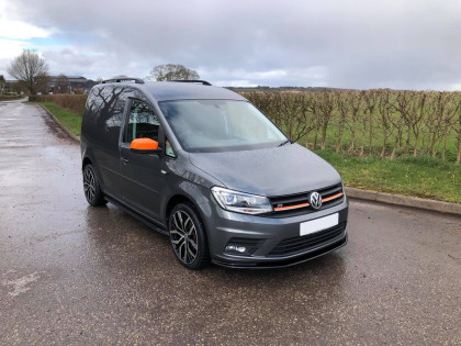 Spoiler pod přední nárazník pro VOLKSWAGEN Caddy MK4 2015-2021 s TÜV