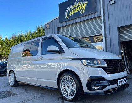 Spoiler pod přední nárazník V2 pro VOLKSWAGEN Transporter T6.1 2019-2021 s TÜV