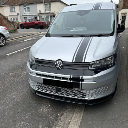Spoiler pod přední nárazník pro VOLKSWAGEN Caddy MK5 2021+ s TÜV