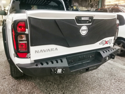 Kryt zadních dveří pro NISSAN Navara NP300 (D23) 2014-2021 V2