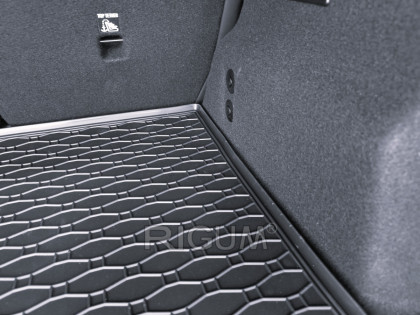 Gumová vana do kufru - BMW X1 / iX1 / X1e 2022- (U11)