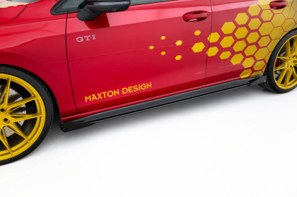 Prahové lišty Street pro + flaps Volkswagen Golf GTI Clubsport Mk8 Facelift černé