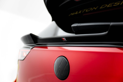 Spoiler spodní Volkswagen Golf GTI / GTI Clubsport / R / R-Line / GTE / GTD Mk8 / Mk8 Facelift černý lesklý plast